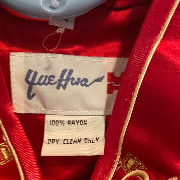 Yue Hsa Elegant Red Floral Dress - Picture 2 of 11